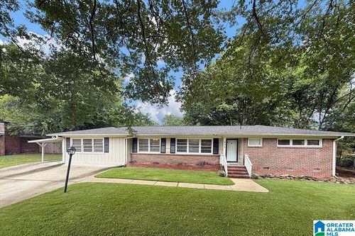 412 Maiden Ln, Hoover, AL, 35226-1559 | Card Image