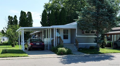 92 Carnberry Beach Blvd, White Lake Charter Township, MI, 48386 | Card Image