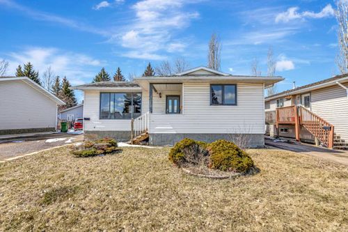 3510 57 Ave, Lloydminster, AB, T9V1S7 | Card Image