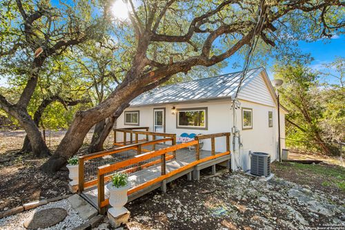 1230 Echo Meadow Ln, Spring Branch, TX, 78070-5577 | Card Image