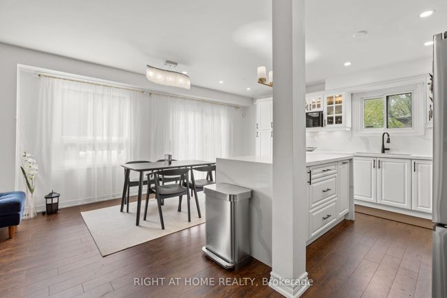 4 Deena Pl, House other with 8 bedrooms, 7 bathrooms and 6 parking in Markham ON | Image 25