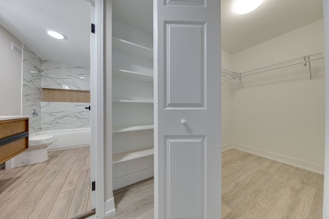 APT-30F - 6007 N Sheridan Rd, Condo with 2 bedrooms, 2 bathrooms and 1 parking in Chicago IL | Image 20