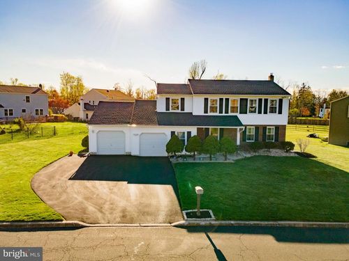 2 Danbridge Dr, HORSHAM, PA, 19044-1031 | Card Image