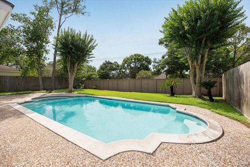 607 Oak Harbor Dr, Houston, TX, 77062-2532 | Card Image