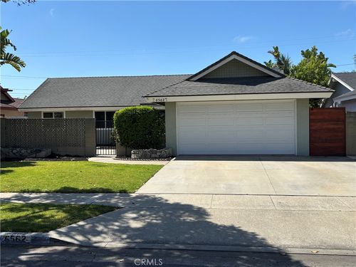 6562 Corrine Cir, Huntington Beach, CA, 92647-4309 | Card Image
