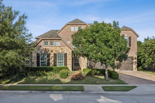 9741 Blanco Dr, Lantana, TX, 76226-1125 | Card Image