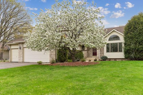 11877 Cottonwood St Nw, Coon Rapids, MN, 55448-2496 | Card Image