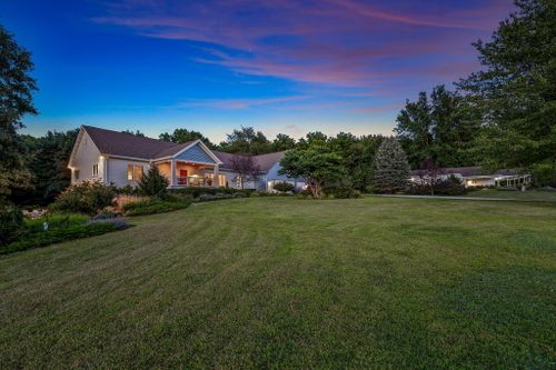 8429 N 300 E, Rolling Prairie, IN, 46371-8879 | Card Image