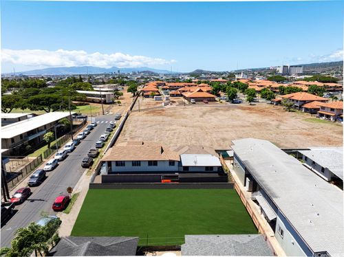 1428 Alokele St, Honolulu, HI, 96817-4235 | Card Image