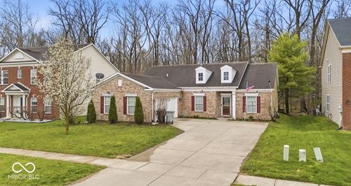 344 Legacy Blvd, Greenwood, IN, 46143-6777 | Card Image