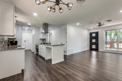 2817 Andrea Ln, Dallas, TX, 75228-3507 | Card Image