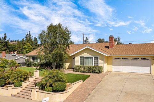 3340 Tuxford Pl, Thousand Oaks, CA, 91360-4626 | Card Image