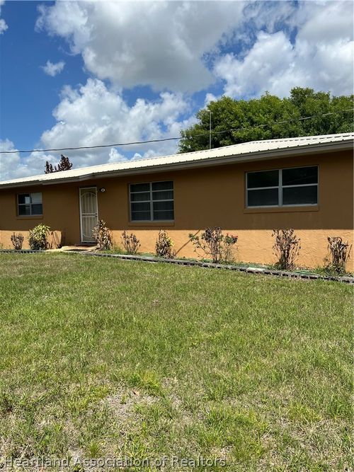 121 Williams Rd, Lake Placid, FL, 33852-8375 | Card Image