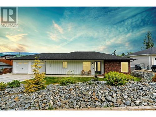 3580 Warner Ave, Armstrong, BC, V4Y0J3 | Card Image