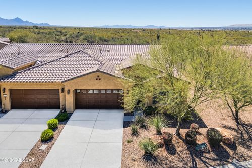 871 N Broken Hills Dr, Green Valley, AZ, 85614-5843 | Card Image