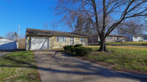 2270 Yorkshire Drive, Decatur, IL, 62526 | Card Image