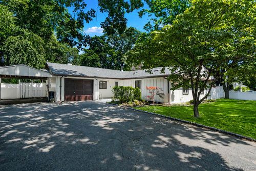 1011 Old Town Rd, Coram, NY, 11727-1853 | Card Image