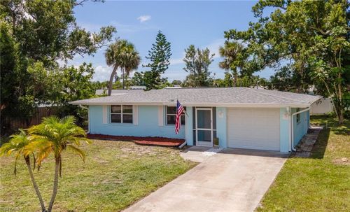 231 Lakeview Ln, Englewood, FL, 34223-3023 | Card Image