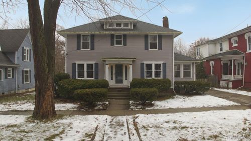 636 N Washington St, Owosso, MI, 48867-2345 | Card Image