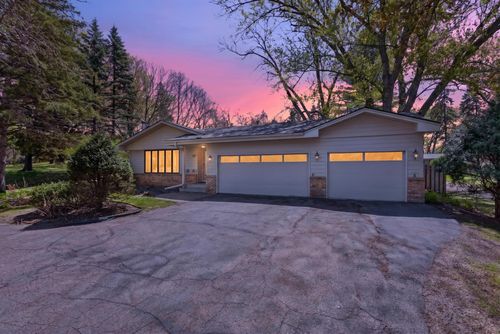6929 Glenwood Ave, Golden Valley, MN, 55427-4920 | Card Image
