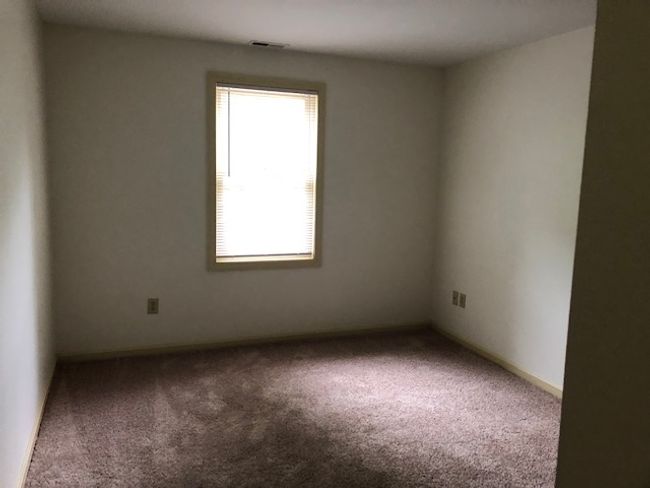 APT-206 - 7 Railroad Ave, Condo with 2 bedrooms, 1 bathrooms and null parking in Derry NH | Image 22