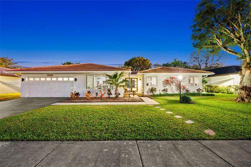 12020 Sw 93rd St, Miami, FL, 33186-2022 | Card Image