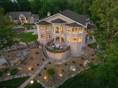 2009 Ices Ferry Dr, Morgantown, WV, 26508-8059 | Card Image