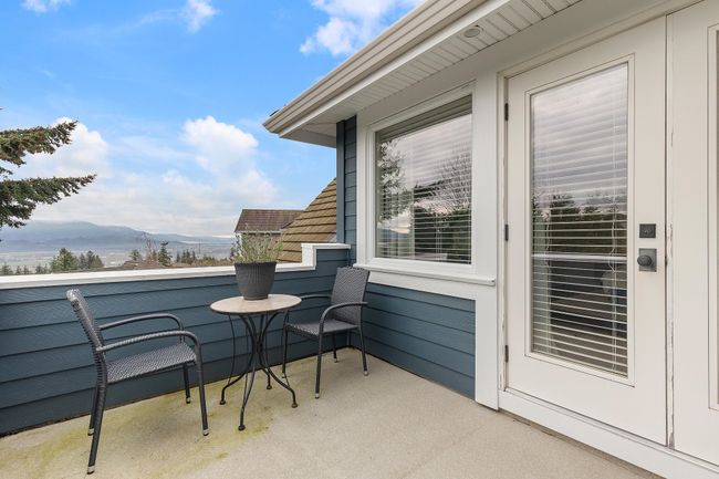 2644 Larkspur Crt, House other with 4 bedrooms, 4 bathrooms and 4 parking in Abbotsford BC | Image 19