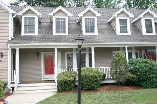 39-39 Bellwood Cir, Bellingham, MA, 02019-1560 | Card Image