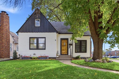 1118 Livingston Ave, West Saint Paul, MN, 55118-1442 | Card Image