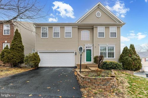 15835 Meherrin Way, WOODBRIDGE, VA, 22191-4265 | Card Image