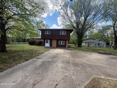 639 Ohio St, Oswego, KS, 67356-2321 | Card Image