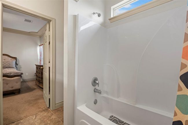 1541 3 Rd St, House other with 3 bedrooms, 3 bathrooms and 2 parking in Hempstead TX | Image 12