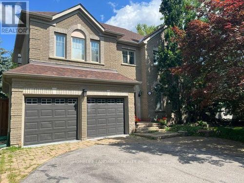 1102 Secretariate Rd, Newmarket, ON, L3X1M3 | Card Image