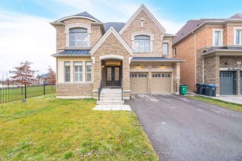 20 Foothills Cres, Brampton, ON, L6P4G9 | Card Image