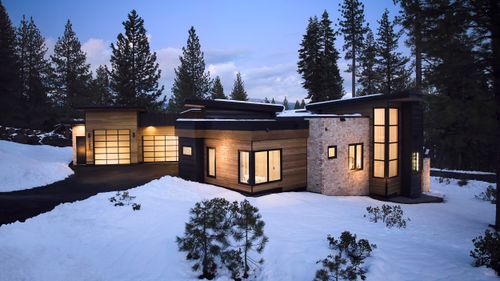 11631 Coburn Dr, Truckee, CA, 96161-2884 | Card Image