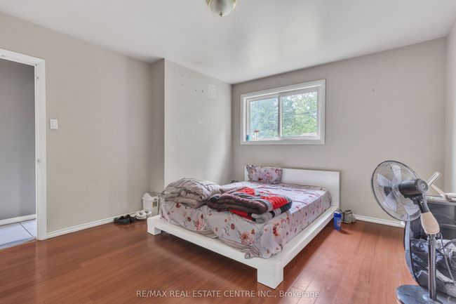 19 Langwith Crt, House other with 6 bedrooms, 3 bathrooms and 4 parking in Brampton ON | Image 13