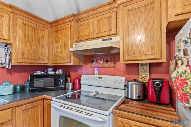 195 Laurel Ln, House other with 3 bedrooms, 2 bathrooms and null parking in Gurley AL | Image 17