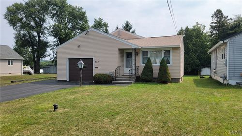 515 Walberta Rd, Syracuse, NY, 13219-2237 | Card Image