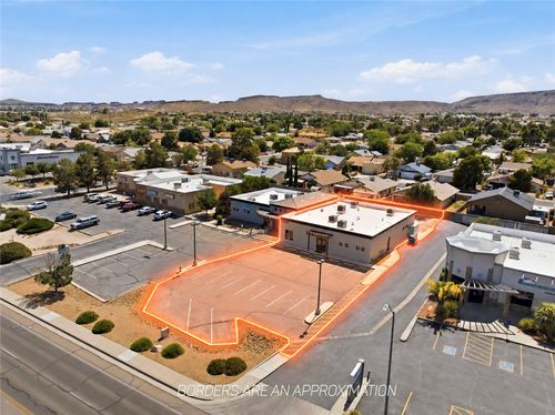 3939 N Stockton Hill Rd, Kingman, AZ, 86409-3247 | Card Image