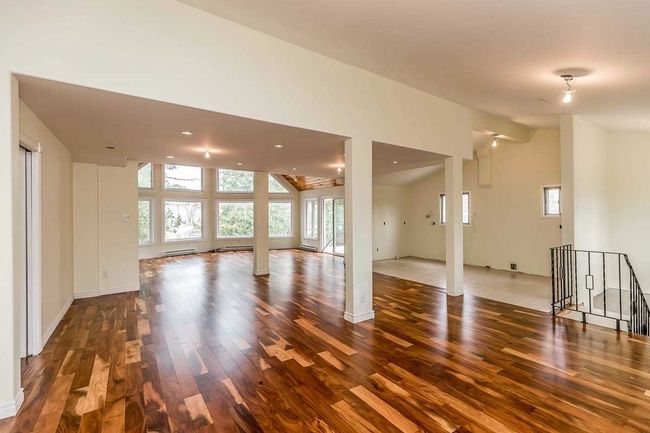 268 River Rd E, House other with 3 bedrooms, 2 bathrooms and 9 parking in Wasaga Beach ON | Image 16