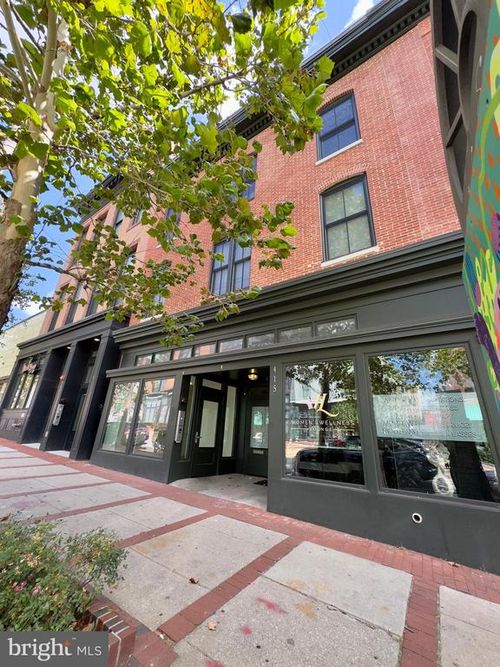 apt-202-415 N Howard St, BALTIMORE, MD, 21201-4049 | Card Image