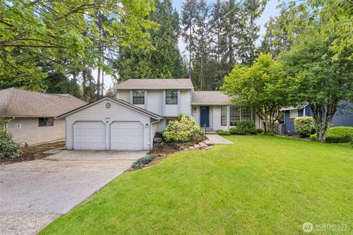 13807 173rd Avenue Ne, Redmond, WA, 98052 | Card Image