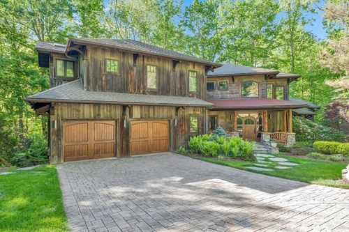 355 Oakley Grn, Boone, NC, 28607-9432 | Card Image