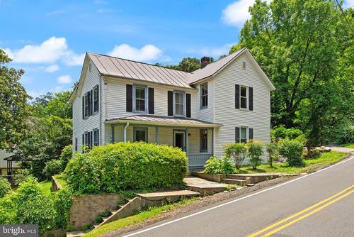 305 Union St, OCCOQUAN, VA, 22125-7758 | Card Image