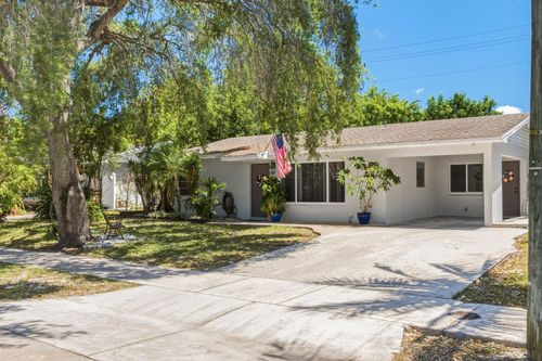 340 Ne 44th Court, Deerfield Beach, FL, 33064 | Card Image