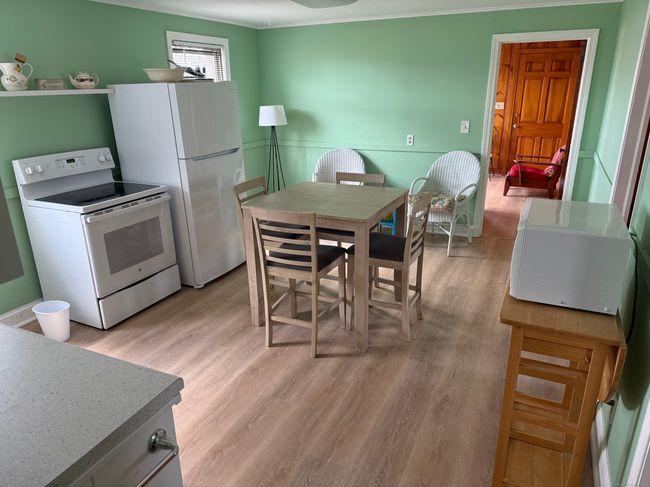 70 Portland Ave, House other with 3 bedrooms, 1 bathrooms and 4 parking in Old Lyme CT | Image 15