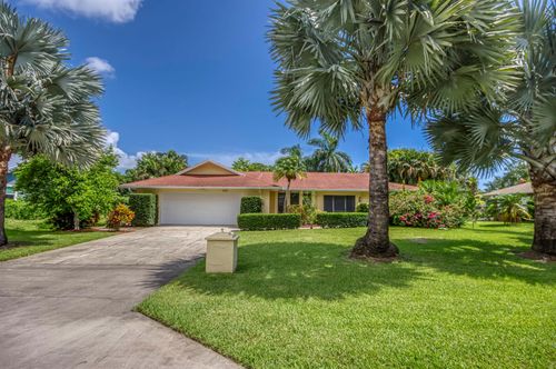 8629 Se Duncan St, Hobe Sound, FL, 33455-7210 | Card Image