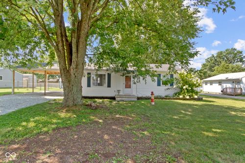 4617 Shelbyville Rd, Indianapolis, IN, 46237-1910 | Card Image