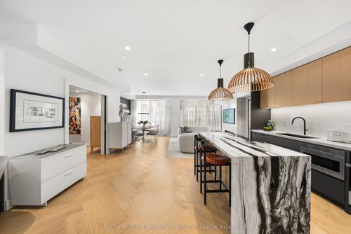 716-20 Scrivener Sq, Toronto, ON, M4W3X9 | Card Image